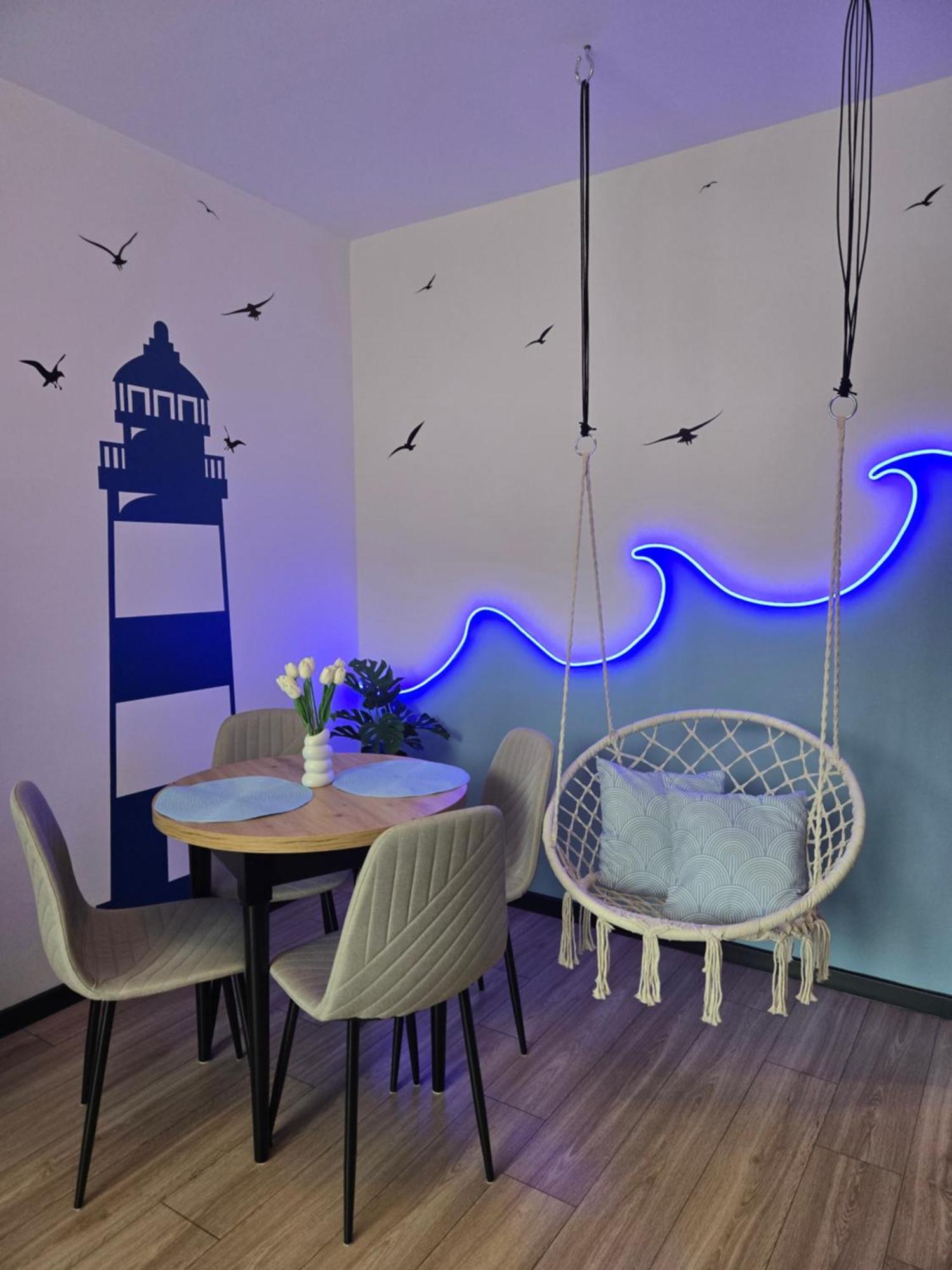 Podczele Na Fali Morski By Renters Apartment